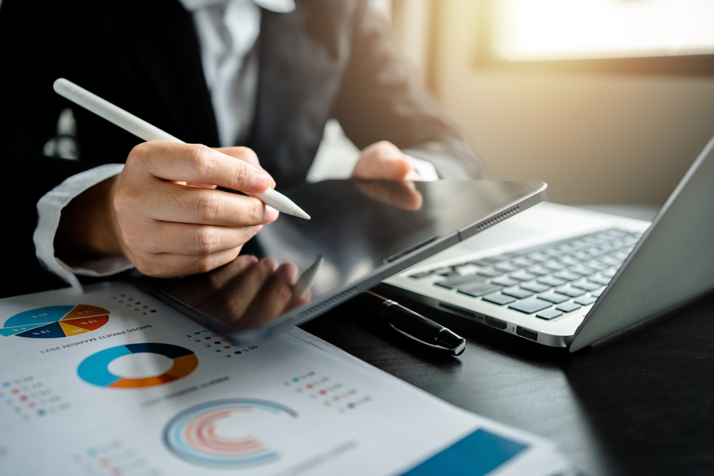 Accountant in Webb City, MO - Blood Tax Service Inc.